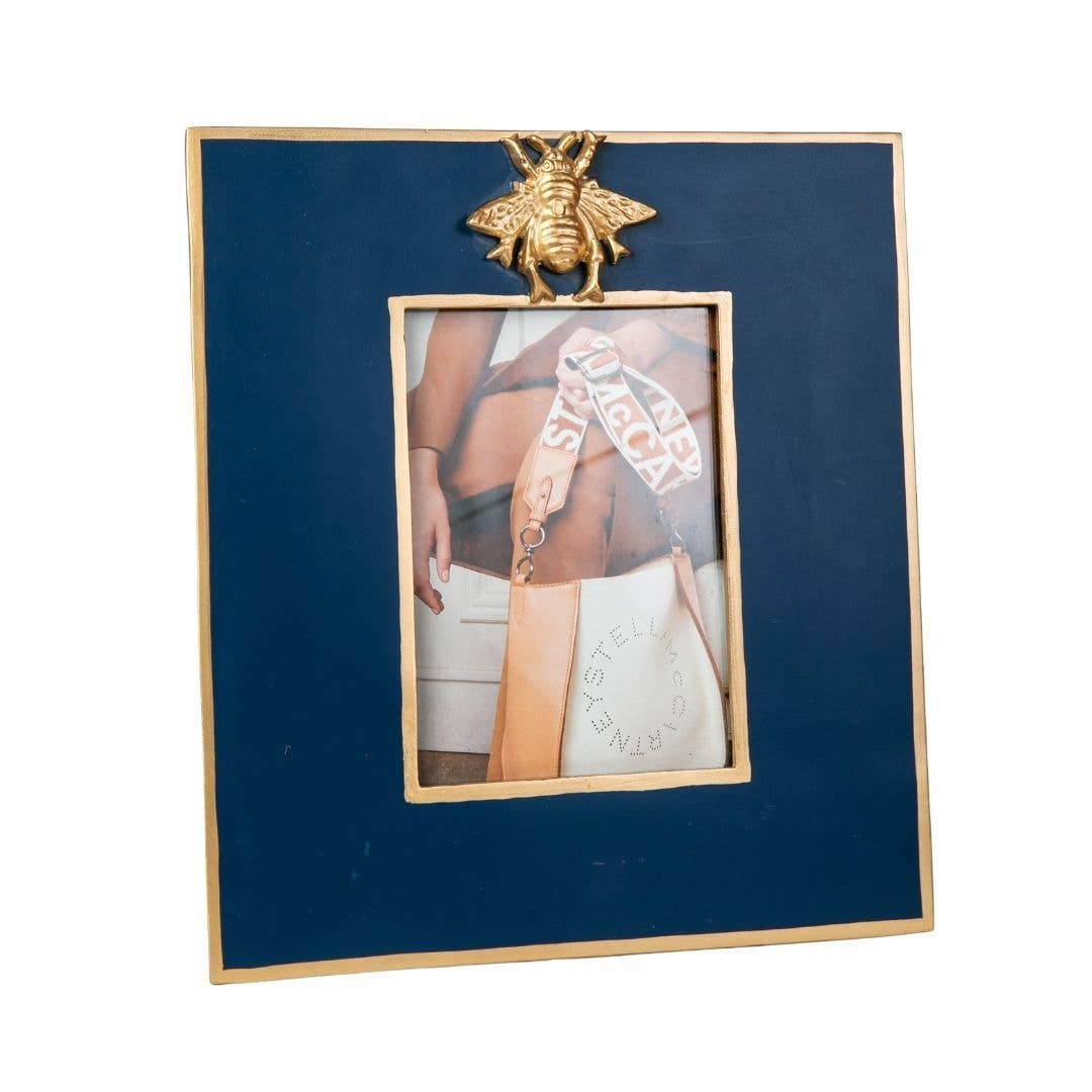 Regency Bee Photo Frame: White / 5 x 7