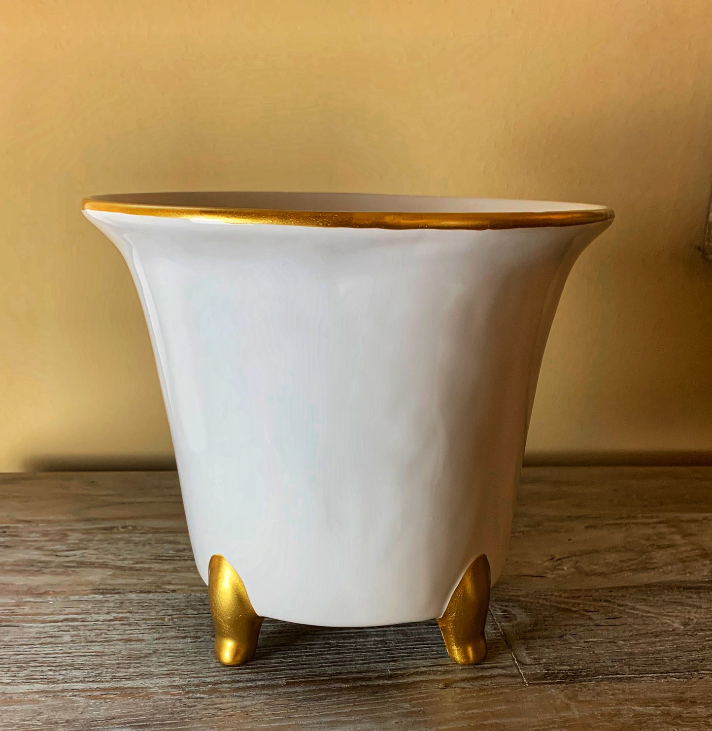 Cachepot Round White with Gold, Large