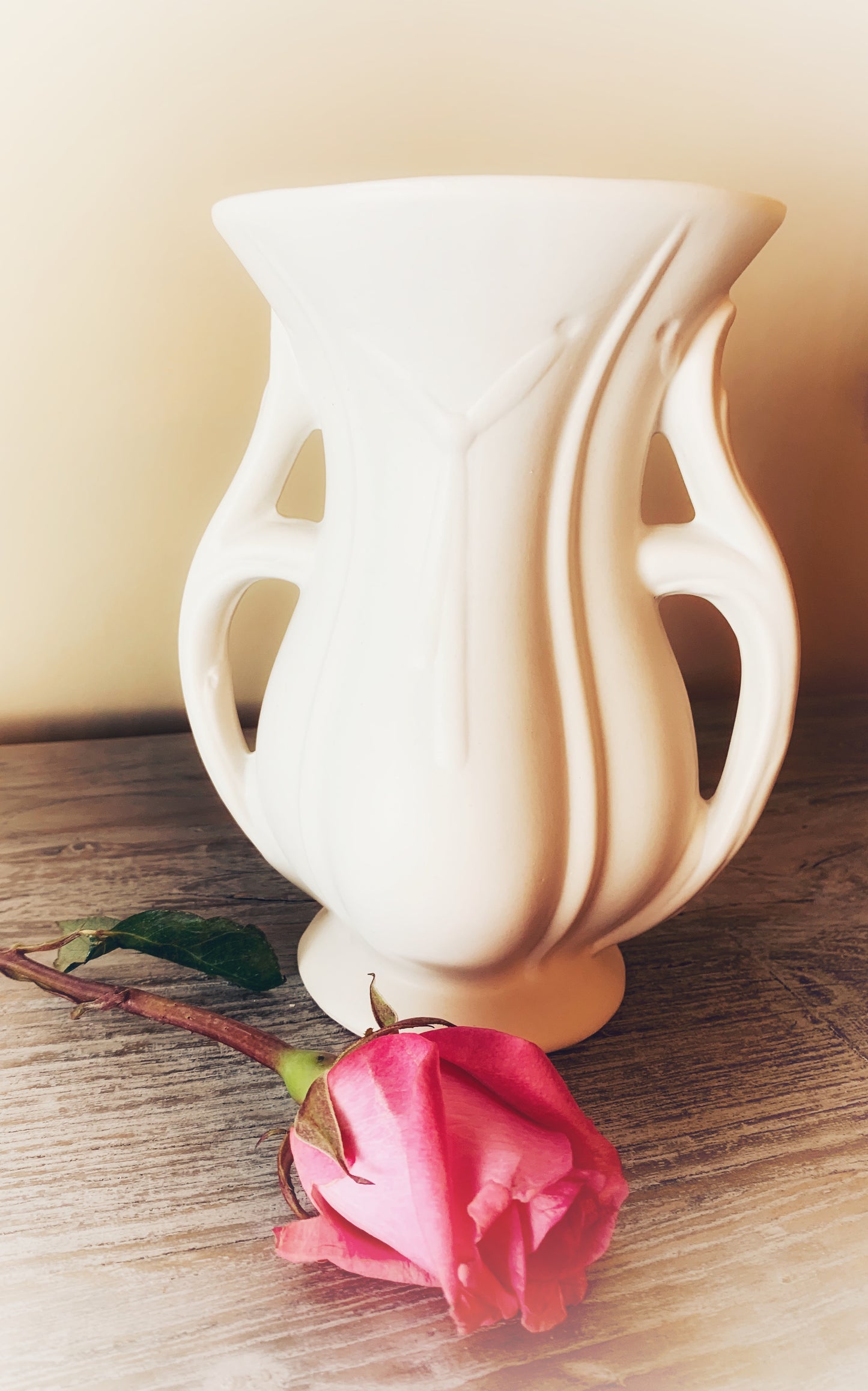 Vintage Style Ribbon Vase