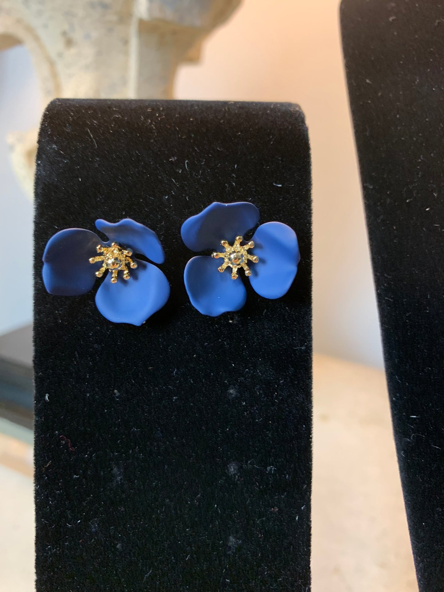 Metal Flower Earrings in Navy