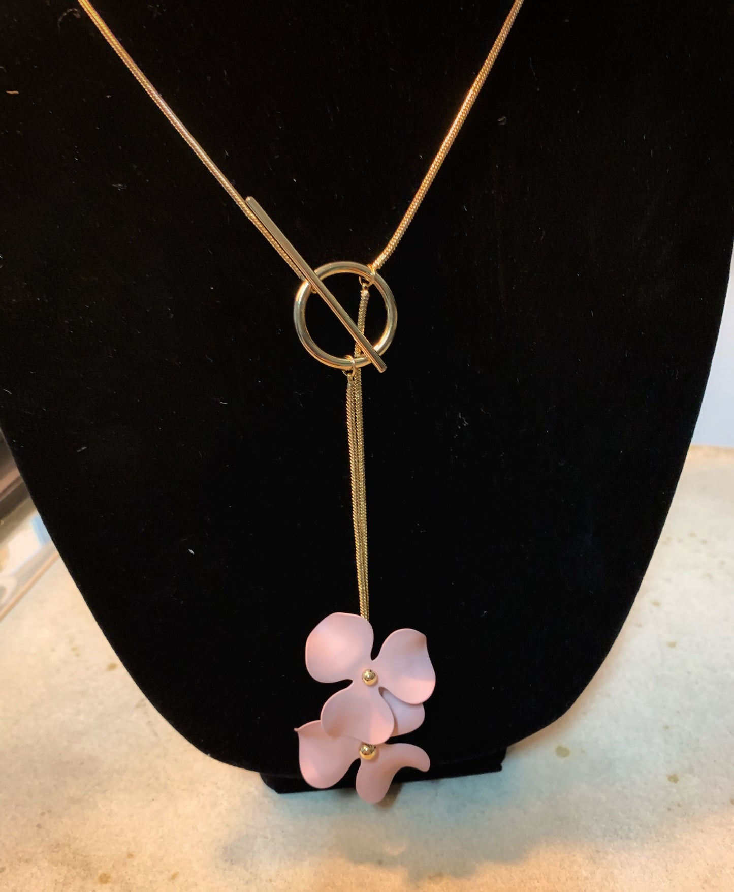 Rose Lariat Necklace with Metal Flowers