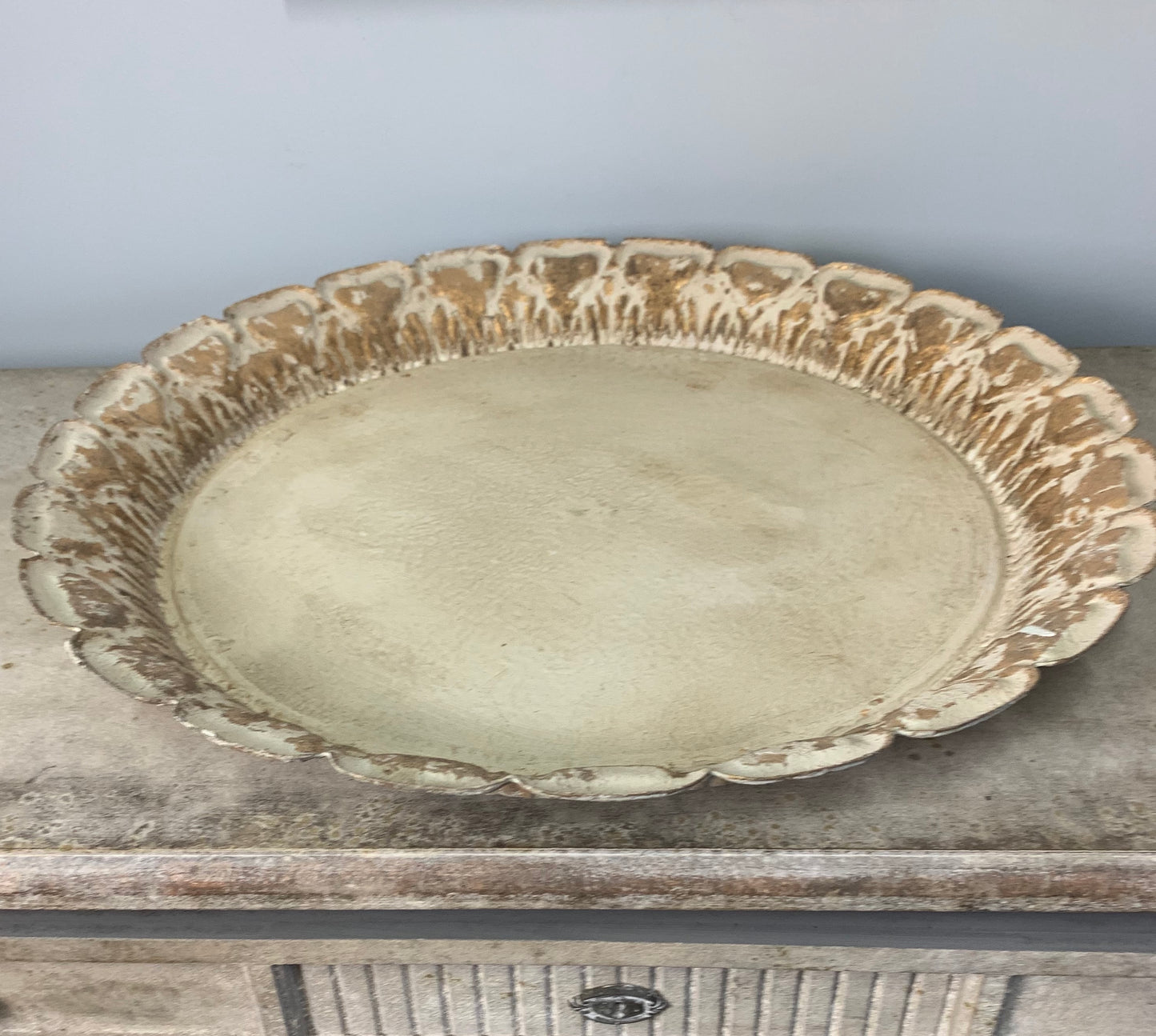 Distressed Ivory and Gold Round Tray, Large